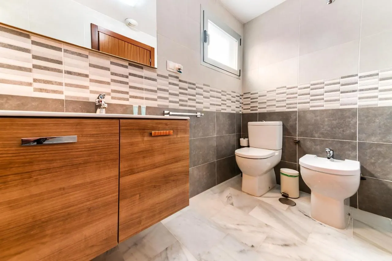 Holidays2Malaga Salitre Cerca Estacion Ave & Fibra Wifi Apartamento